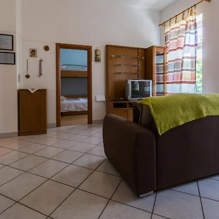 Apartment Mia I Renato
